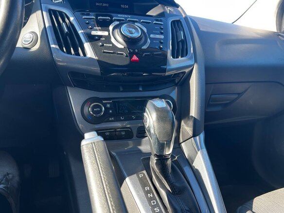 2012 Ford Focus III, серебристый - вид 12