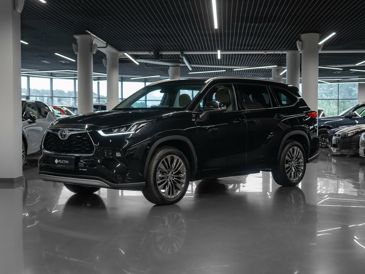 Открыть фотографии: Toyota Highlander IV (XU70)