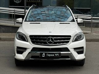 2013 Mercedes-Benz M-Класс 400 III (W166), белый, 2175000 рублей, вид 2
