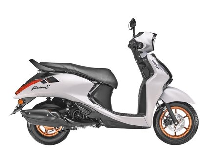 2025 Yamaha NM-X, красный, 300000 рублей, вид 5