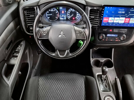 2015 Mitsubishi Outlander III Рестайлинг 2, чёрный, 1479000 рублей, вид 5