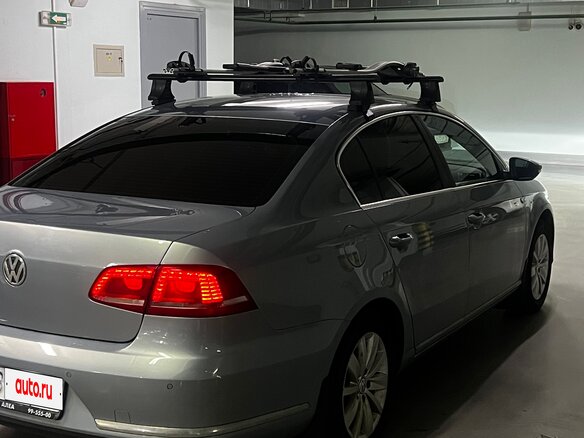 2012 Volkswagen Passat B7, серый, 1100000 рублей - вид 4