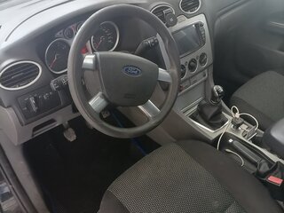 2011 Ford Focus II Рестайлинг, чёрный, 650000 рублей, вид 5