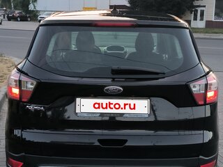 2017 Ford Kuga II Рестайлинг, чёрный, 1550000 рублей, вид 3