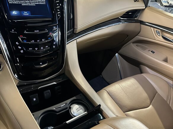 2017 Cadillac Escalade IV, чёрный, 4990000 рублей - вид 23