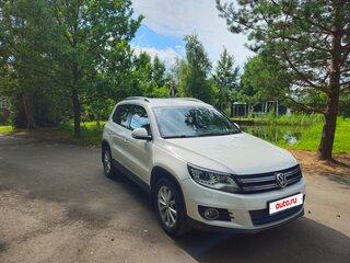 2013 Volkswagen Tiguan I Рестайлинг, белый, 1520000 рублей, вид 3