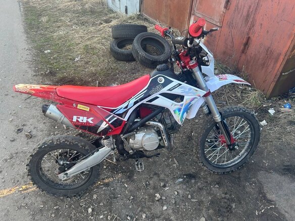 2024 Racer MX125E, красный, 90000 рублей