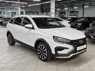 2024 Lada (ВАЗ) Vesta SW Cross I Рестайлинг (NG), белый, 1515000 рублей, вид 2