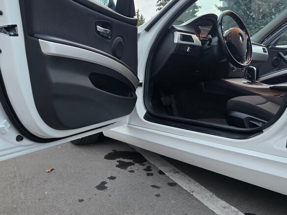 2010 BMW 3 серии 318i V (E90/E91/E92/E93) Рестайлинг, белый, 1000000 рублей - вид 15
