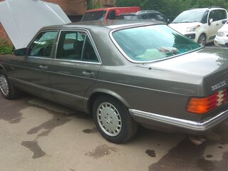 1984 Mercedes-Benz S-Класс 380 II (W126), серый, 1230000 рублей, вид 2