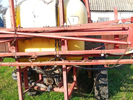 1989 ТКЗ КЗС-3 (Русь), красный, 450000 рублей, вид 5