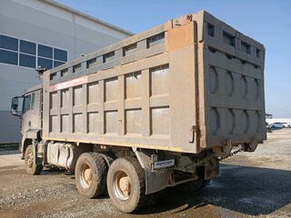 2022 Sinotruk Howo ZZ3257, серый, 4499000 рублей, вид 4
