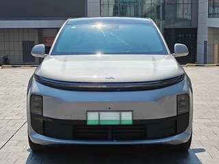 2024 Li Auto (Lixiang) L6 I, серебристый, 5509055 рублей, вид 2