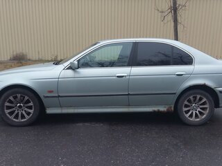 1997 BMW 5 серии 520i IV (E39), серебристый, 390000 рублей, вид 4