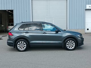 2021 Volkswagen Tiguan II Рестайлинг, серый, 2250000 рублей, вид 5