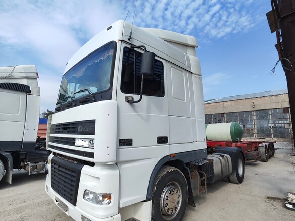 2000 DAF 95XF, белый, 1400000 рублей