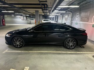2022 Lexus ES 260 VII Рестайлинг, чёрный, 5500000 рублей, вид 3