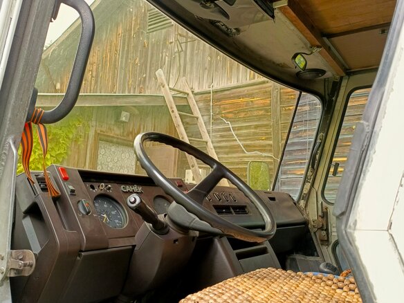 1991 Mercedes-Benz 609D, белый, 850000 рублей - вид 7