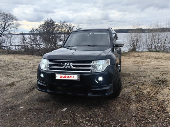 2009 Mitsubishi Pajero IV, чёрный, 1790000 рублей - вид 1
