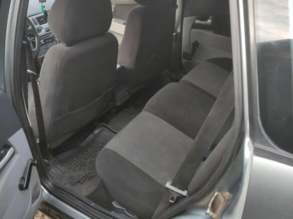 2010 Lada (ВАЗ) Priora I, серый, 195000 рублей - вид 6
