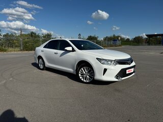 2014 Toyota Camry VII (XV50) Рестайлинг, белый, 1750000 рублей, вид 1