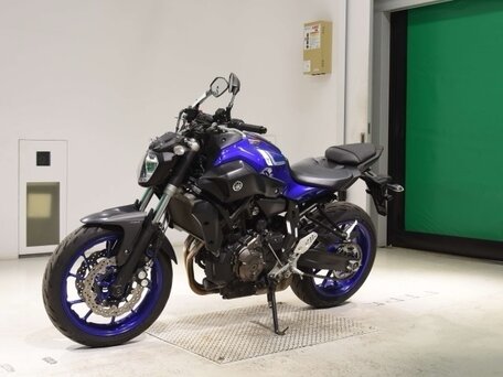 2017 Yamaha MT-07 (FZ-07), синий, 655000 рублей, вид 2