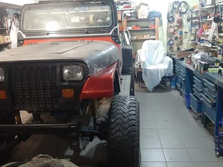 1990 Jeep Wrangler I (YJ), чёрный, 600000 рублей, вид 5