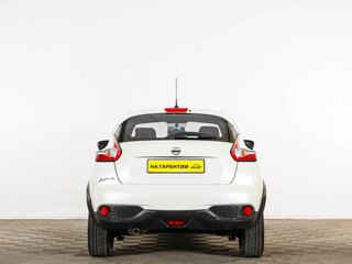 2017 Nissan Juke I Рестайлинг, белый, 1829000 рублей, вид 5
