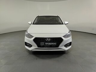 2019 Hyundai Solaris II, белый, 970000 рублей, вид 2