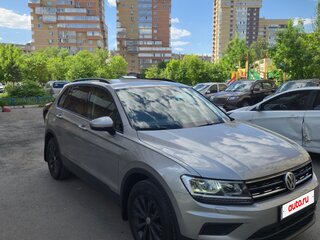 2020 Volkswagen Tiguan II, серый, 2299000 рублей, вид 1