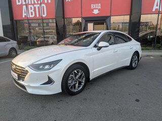 2021 Hyundai Sonata VIII (DN8), белый, 1910000 рублей, вид 1