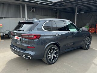 2021 BMW X5 45e IV (G05/G18), серый, 8100000 рублей, вид 5
