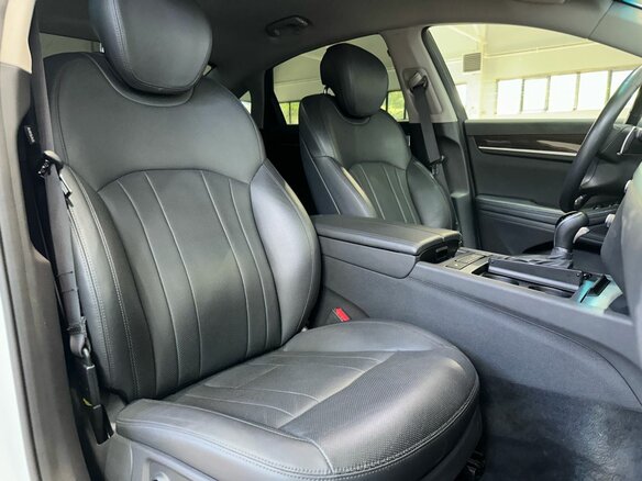 2015 Hyundai Genesis II, белый - вид 9