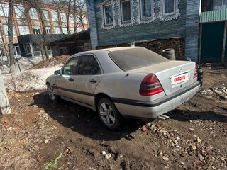 1996 Mercedes-Benz C-Класс 200 I (W202), серебристый, 80000 рублей, вид 3