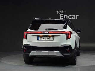 2022 Kia Seltos I Рестайлинг, белый, 1870007 рублей, вид 4