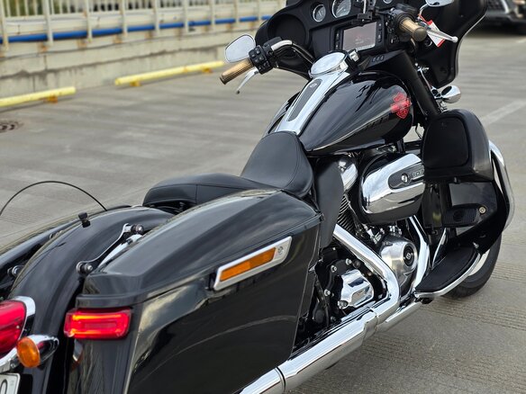 2019 Harley-Davidson Electra Glide, чёрный, 1650000 рублей - вид 13