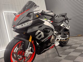 2022 Aprilia RS 660, чёрный, 1050000 рублей, вид 1