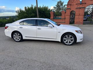 2008 Lexus LS Long 600h L IV, белый, 1850000 рублей, вид 4