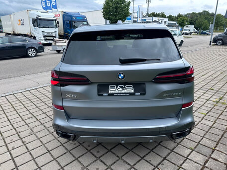2026 BMW X5 40d IV (G05/G18) Рестайлинг, серый, 12900000 рублей, вид 5