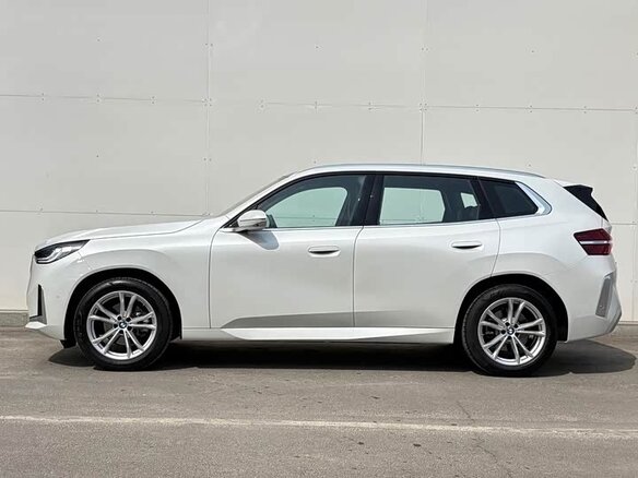 2025 BMW X3 Long 25L xDrive IV (G45/G48), белый, 6200000 рублей - вид 5
