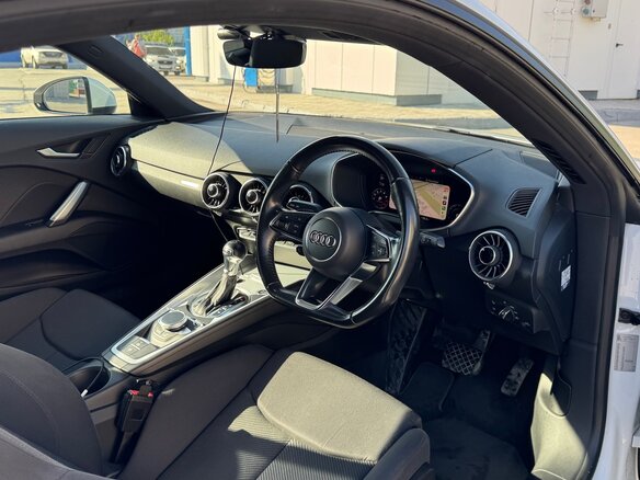 2016 Audi TT III (8S), белый, 1800000 рублей - вид 5