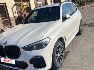 2019 BMW X5 30d IV (G05/G18), белый, 6450000 рублей, вид 1