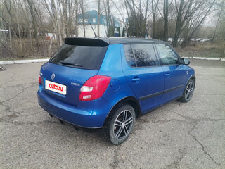 2014 Skoda Fabia II Рестайлинг, синий, 750000 рублей, вид 5