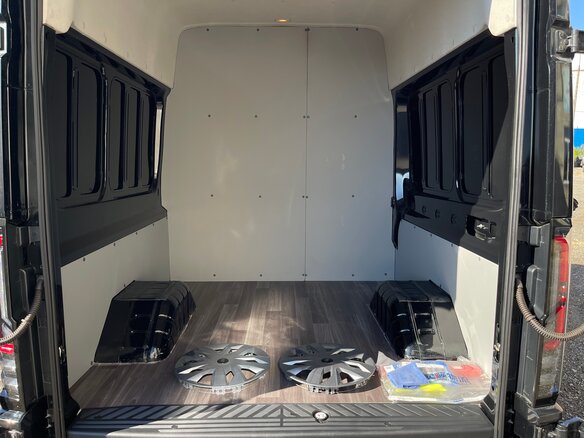 2026 Ford Transit, чёрный, 8403120 рублей - вид 6