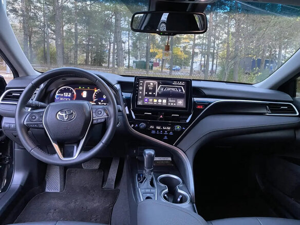 2023 Toyota Camry VIII (XV70) Рестайлинг, чёрный, 4200000 рублей - вид 6