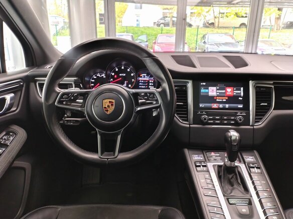 2016 Porsche Macan GTS I, красный, 3300000 рублей - вид 14