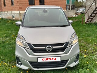 2017 Nissan Serena S-Hybrid V (C27), серебристый, 1600000 рублей, вид 2