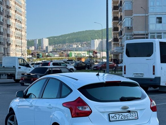 2012 Ford Focus III, белый, 850000 рублей - вид 5