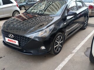 2021 Hyundai Solaris II Рестайлинг, чёрный, 1550000 рублей, вид 1