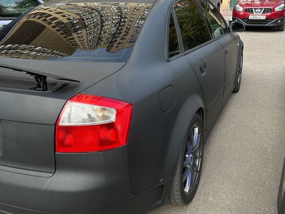 2003 Audi A4 II (B6), чёрный - вид 4